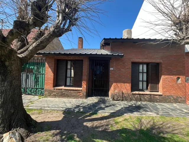 Casa de 2 ambientes en venta en DE LA PLAZA FORTUNATO