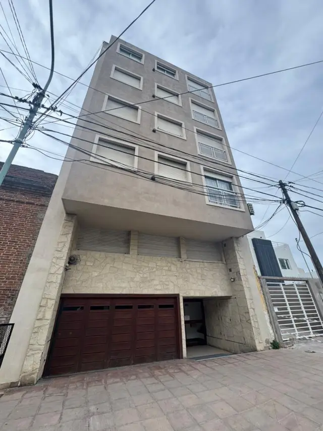 Departamento de 3 ambientes en venta en PLAZA PERALTA RAMOS