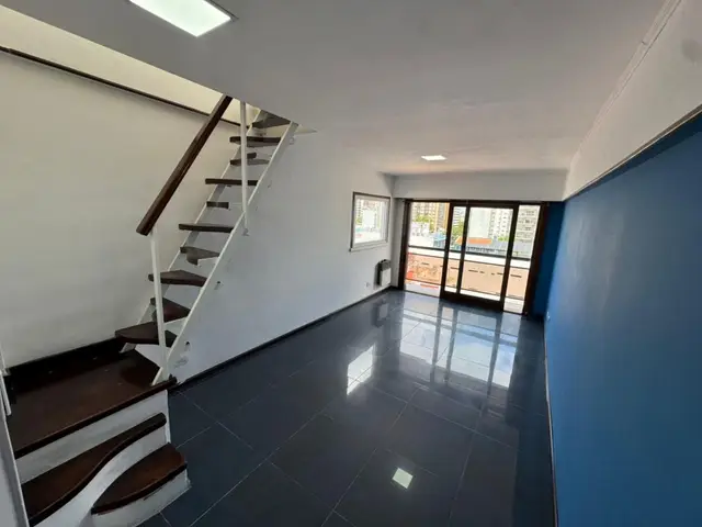 Departamento de 3 ambientes en venta en Centro