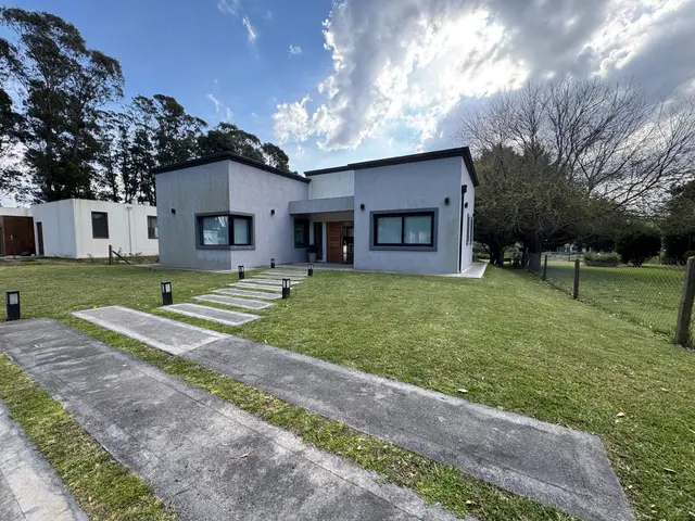 Casa de 4 ambientes en venta en Mar del Plata