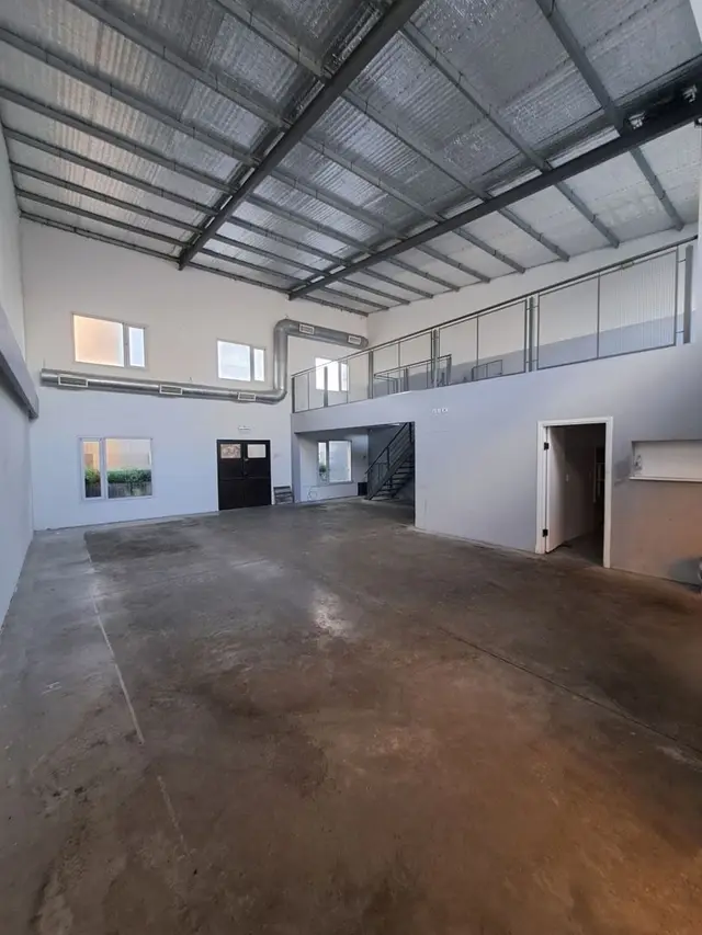 Local en venta en LOS PINARES