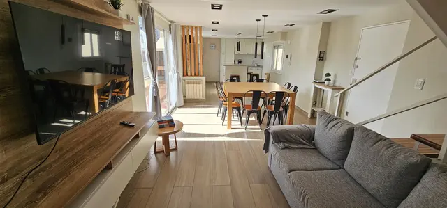 Departamento de 5 ambientes en venta en LA PERLA