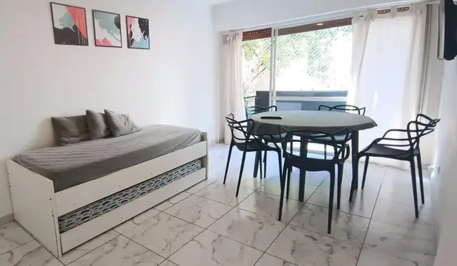 Departamento de 2 ambientes en venta en Centro