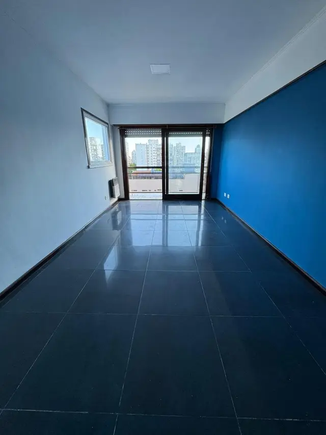 Departamento de 4 ambientes en venta en Centro