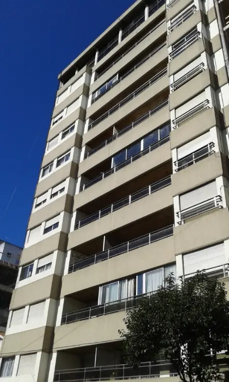 Departamento de 1 ambiente en venta en LA PERLA