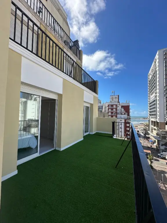 Departamento de 4 ambientes en venta en AREA CENTRO