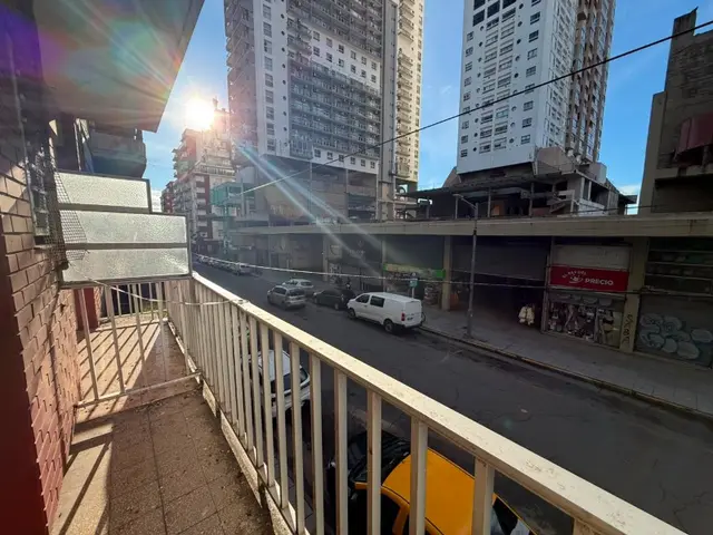 Departamento de 1 ambiente en venta en AREA CENTRO