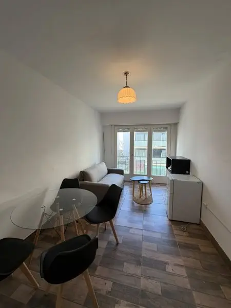 Departamento de 1 ambiente en venta en JURAMENTO