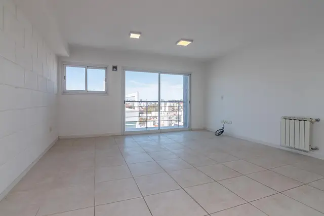 Departamento de 3 ambientes en venta en SAN JOSE