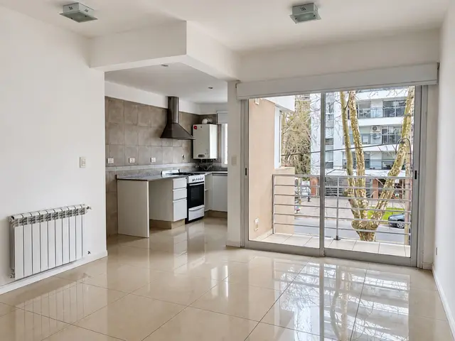 Departamento de 2 ambientes en alquiler en LA PERLA