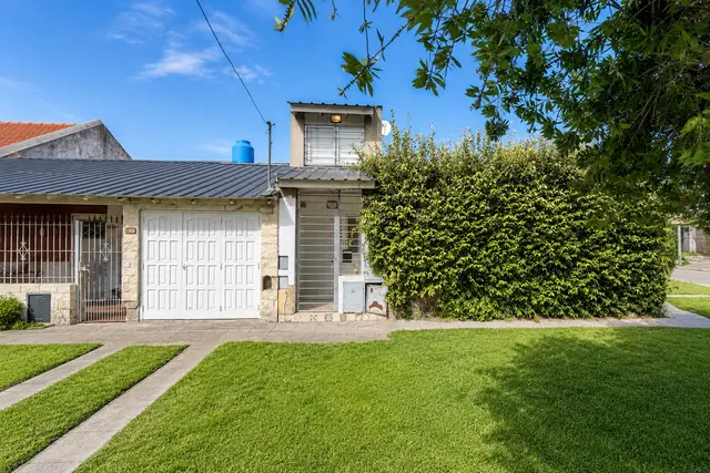 PH de 2 ambientes en venta en PUNTA MOGOTES