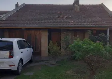 Casa de 3 ambientes en venta en VILLA LOURDES
