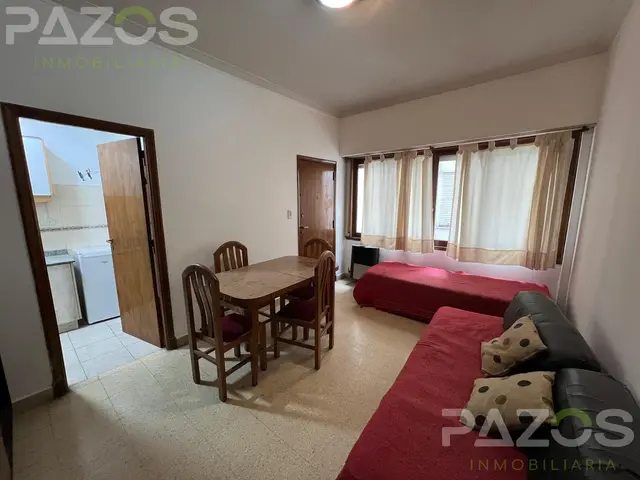 Departamento de 2 ambientes en alquiler en Centro