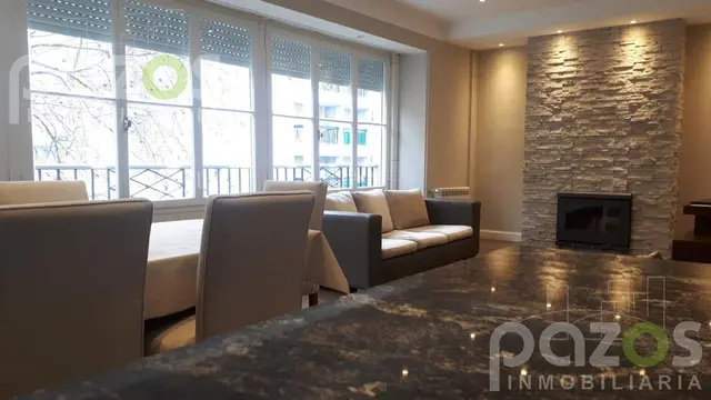 Departamento de 4 ambientes en venta en Centro