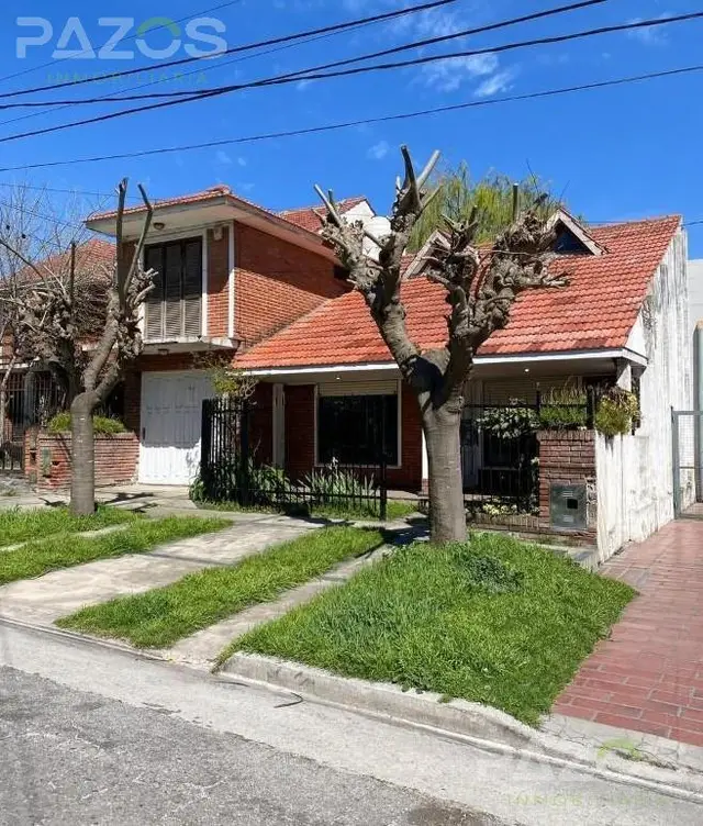 Casa de 5 ambientes en venta en COLINAS DE PERALTA RAMOS