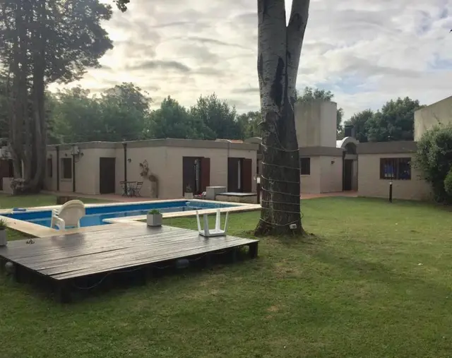 Casa de 5 ambientes en venta en LA FLORIDA