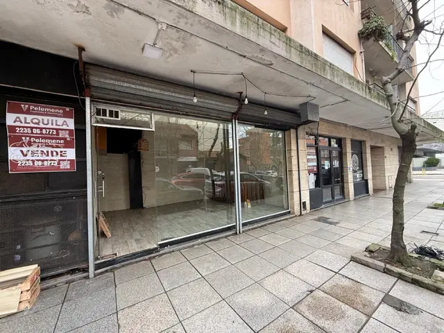 Local en venta en LA PERLA