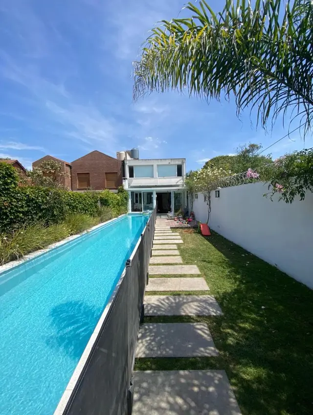 Casa de 2 ambientes en venta en PARQUE LURO