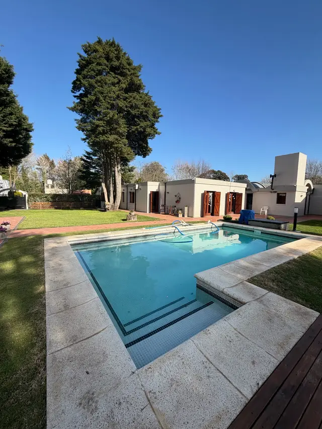Casa de 5 ambientes en venta en La Florida
