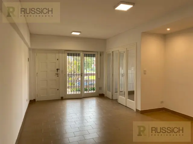 Departamento de 4 ambientes en venta en PUNTA MOGOTES