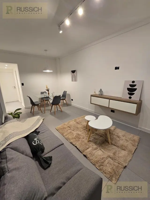 Departamento de 2 ambientes en venta en Centro