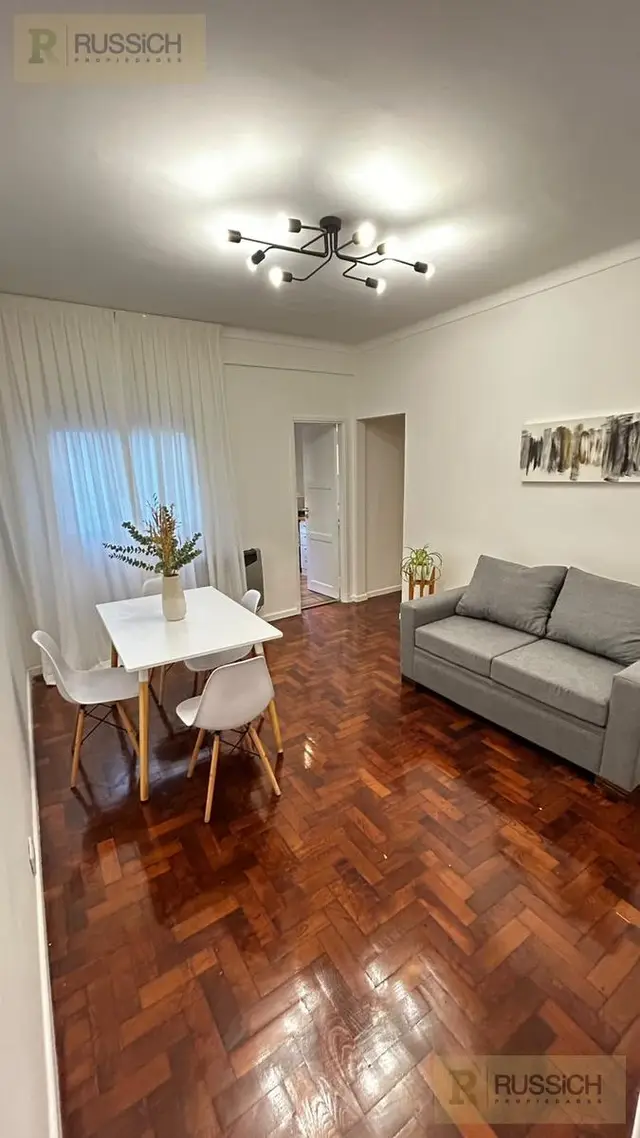 Departamento de 3 ambientes en venta en Centro