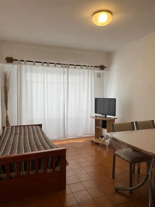 Departamento de 2 ambientes en alquiler en Centro