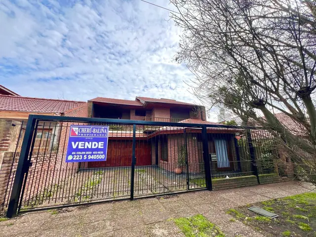 Casa de 3 ambientes en venta en LOS PINARES