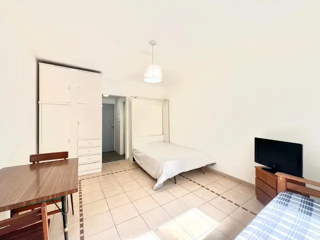 Departamento de 1 ambiente en venta en AREA CENTRO