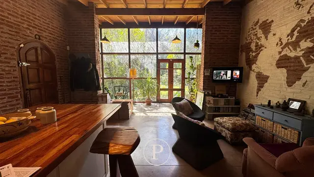Casa de 3 ambientes en venta en PARQUE LURO