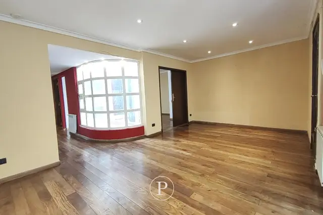 Departamento de 4 ambientes en venta en Centro