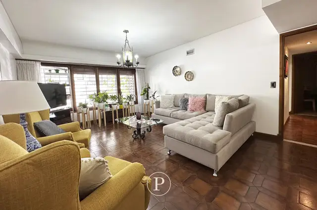 Departamento de 3 ambientes en venta en ESTACION TERMINAL (ALDREY)