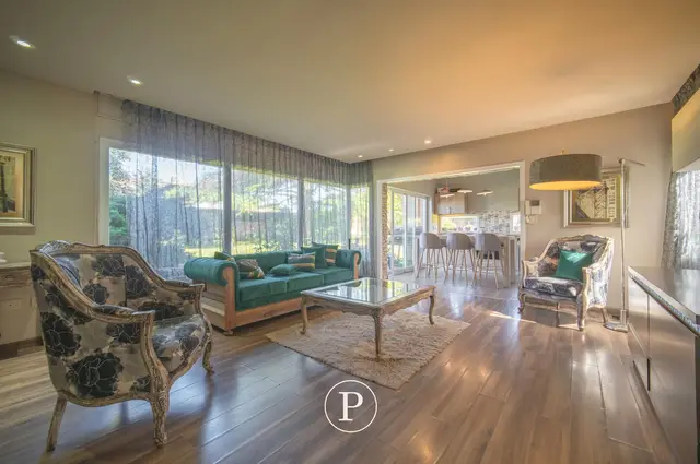 Casa de 5 ambientes en venta en LOS TRONCOS