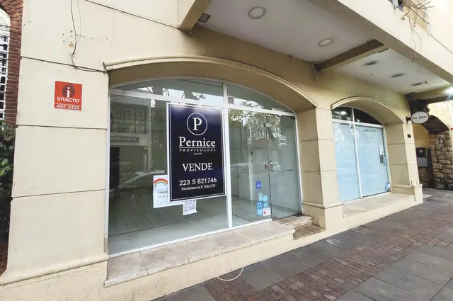 Local de 1 ambiente en venta en LOS TRONCOS