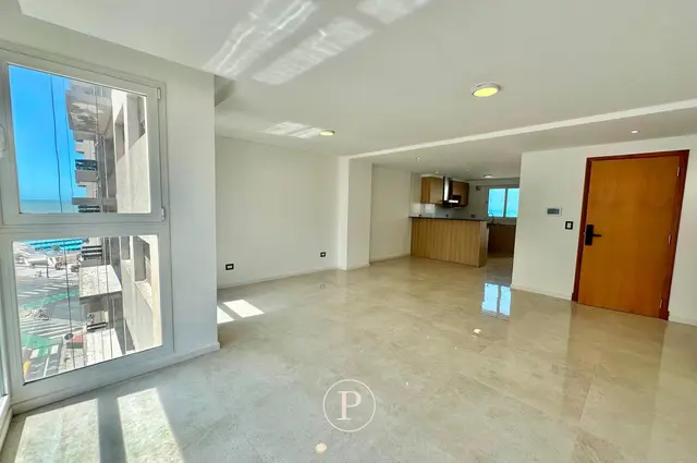 Departamento de 3 ambientes en venta en LA PERLA