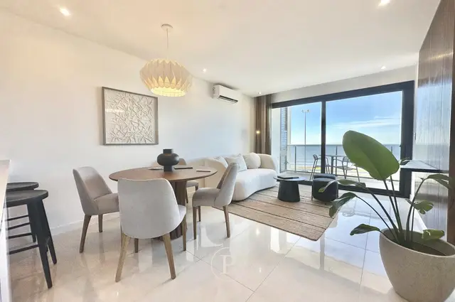 Departamento de 3 ambientes en venta en Constitución