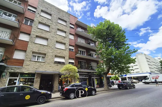Departamento de 3 ambientes en alquiler en Centro