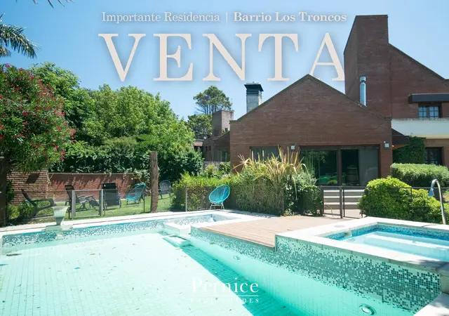 Casa de 9 ambientes en venta en PLAYA GRANDE