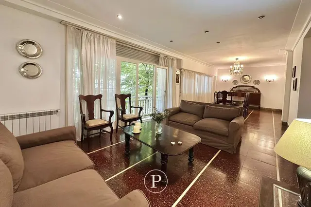 Departamento de 5 ambientes en venta en PLAZA PERALTA RAMOS