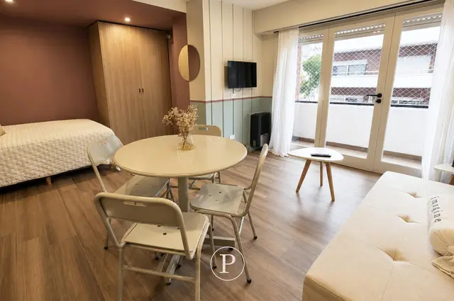 Departamento de 1 ambiente en venta en JURAMENTO