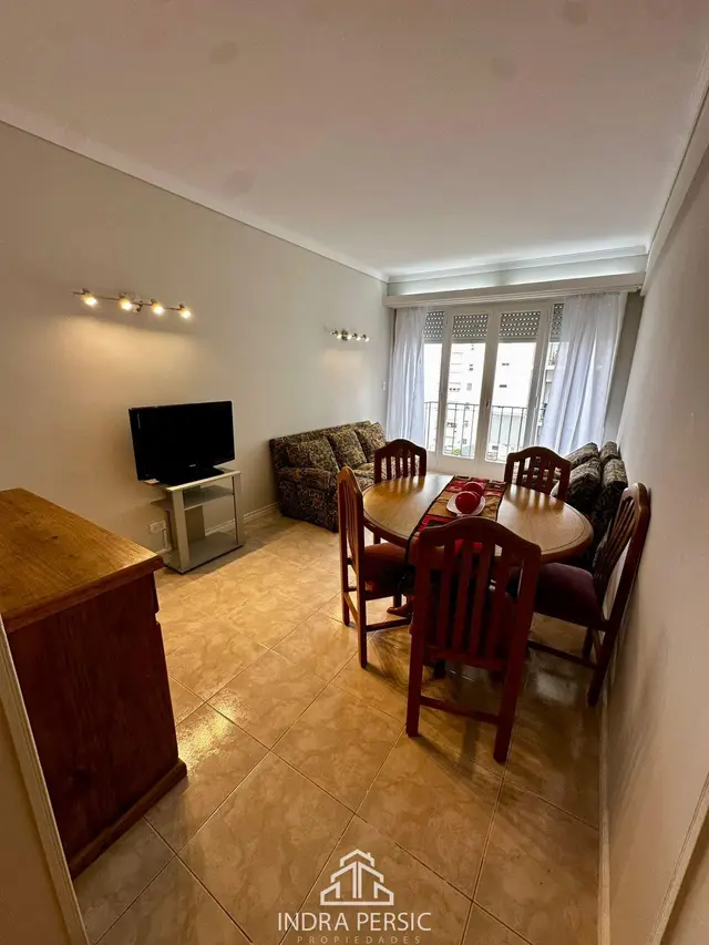 Departamento de 2 ambientes en venta en Centro