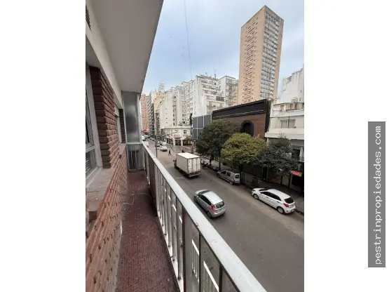 Departamento de 2 ambientes en venta en Centro