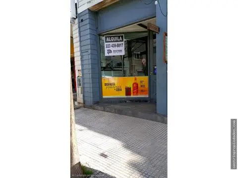 Local en alquiler en Área Centro