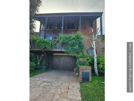 Casa de 5 ambientes en venta en SAN JOSE