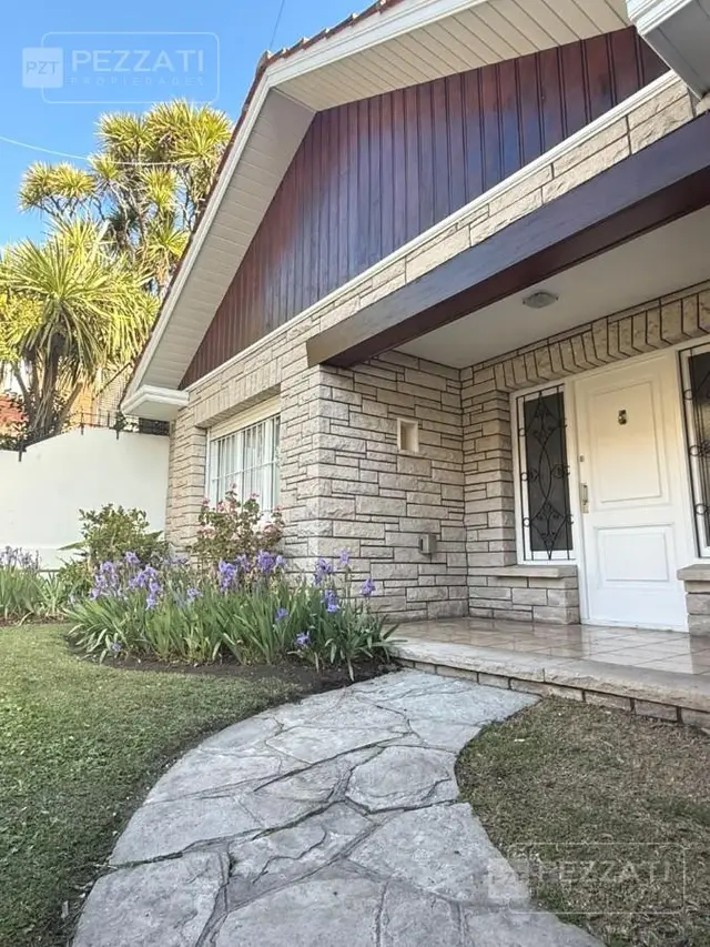 Casa de 4 ambientes en venta en Stella Maris