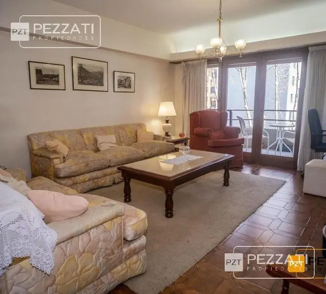 Departamento de 4 ambientes en venta en ESTACION TERMINAL (ALDREY)