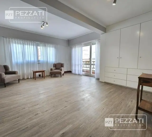 Departamento de 3 ambientes en venta en Centro
