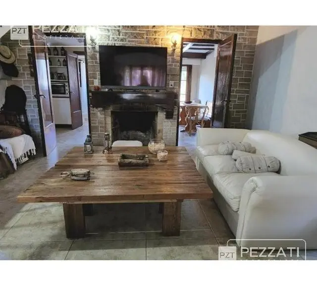 Casa de 3 ambientes en venta en PUNTA MOGOTES