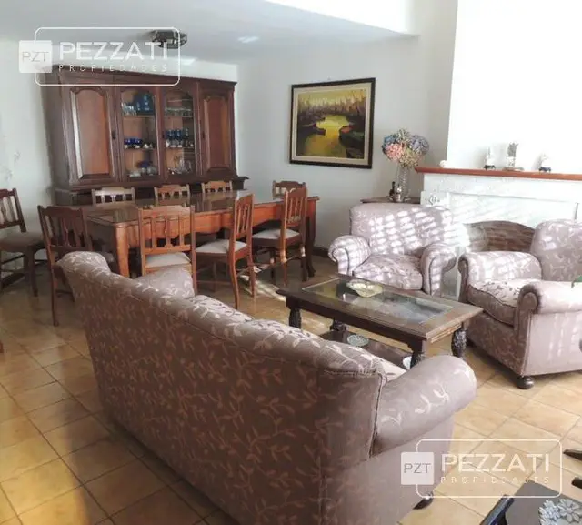 Casa de 4 ambientes en venta en SAN JOSE