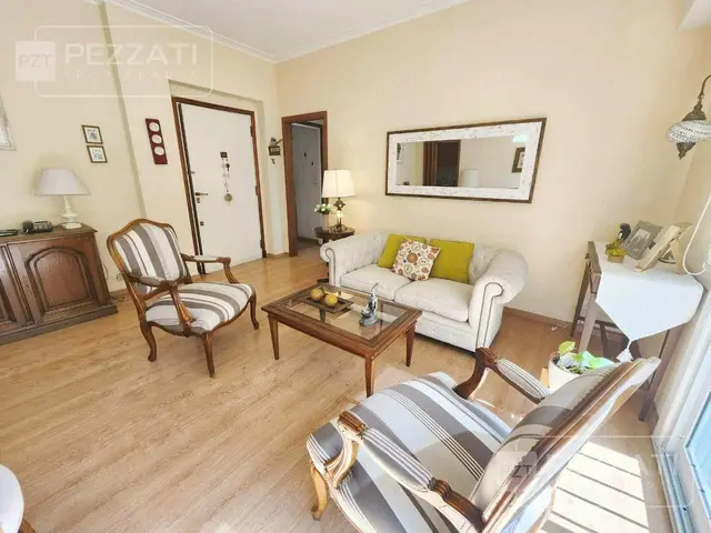 Departamento de 3 ambientes en venta en Centro